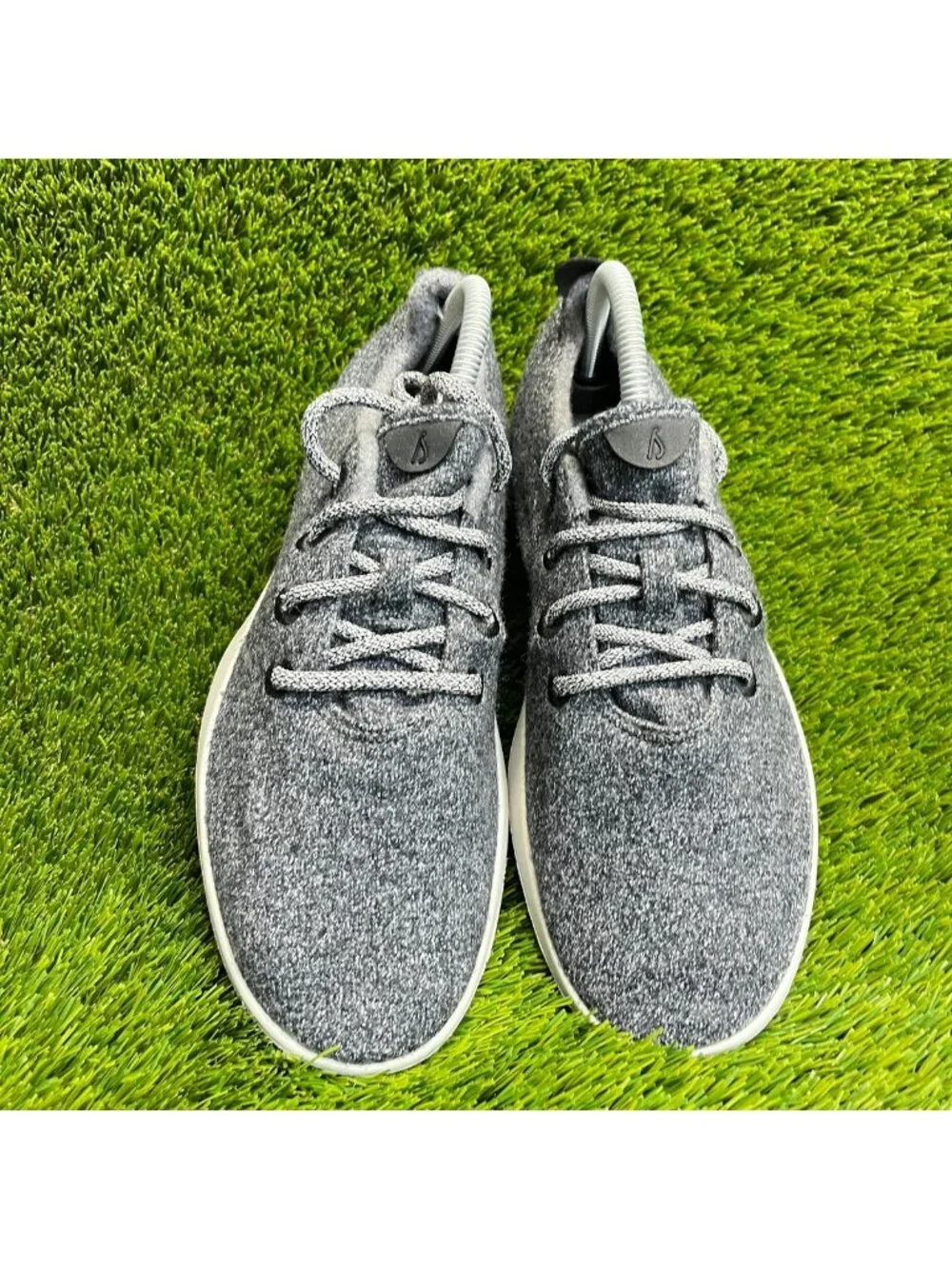 Allbirds Wool Runners Mens Size 9 Gray White Athletic Walking Shoes Sneakers